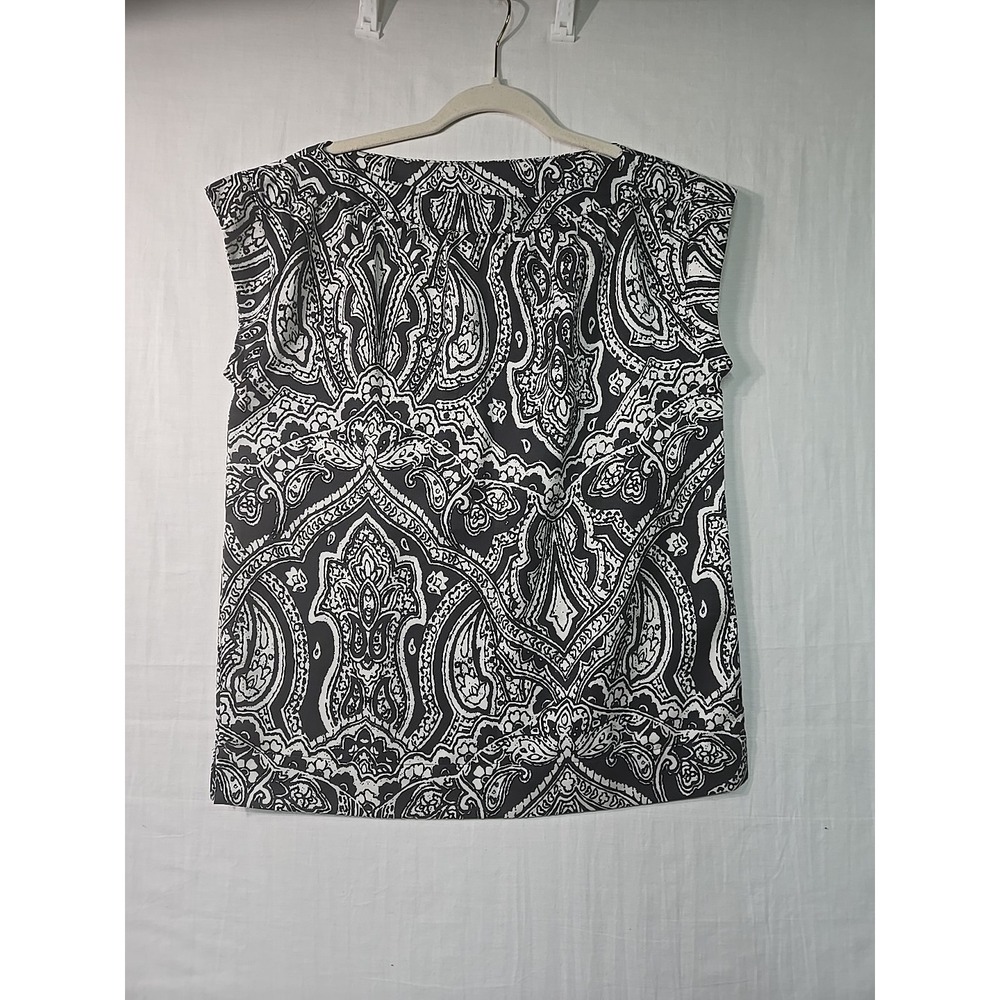 Talbots Top Women's Blouse Size 6? Black White Graphic Cap Sleeve Boatneck‎